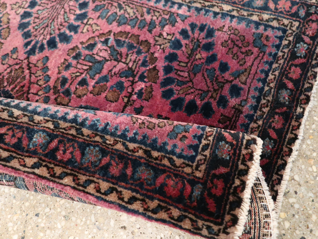 Vintage Persian Sarouk Throw Rug, No.27289 - Gss