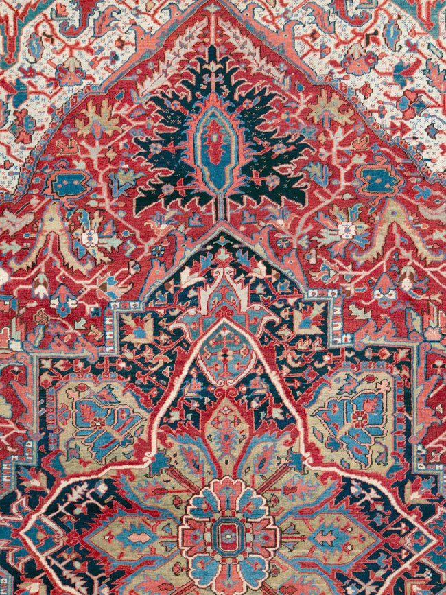 Antique Persian Heriz Carpet, No.27299 - Gss