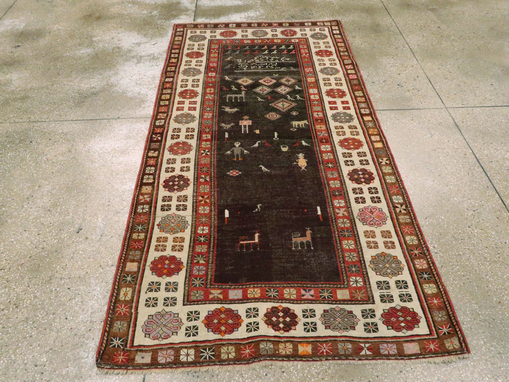Antique Kurdish Rug, No.27317 - Gss