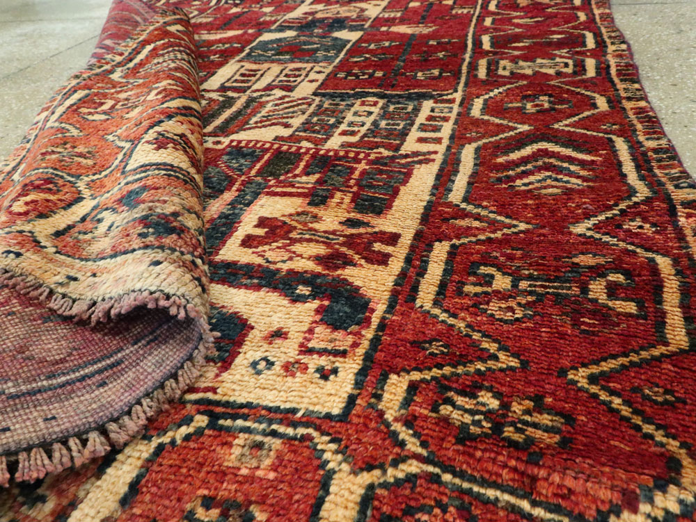 Vintage Persian Bakhtiari Pictorial Rug, No.27318 - Gss