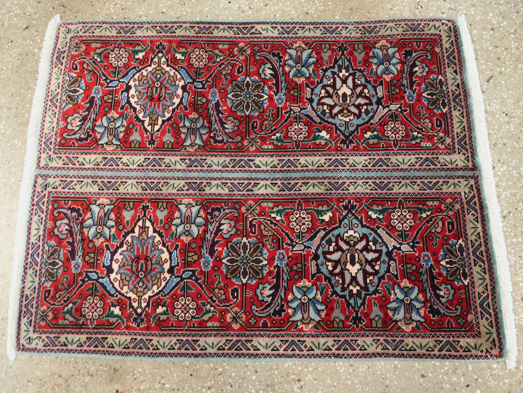 Vintage Persian Tabriz Throw Rug, No.27345 - Gss