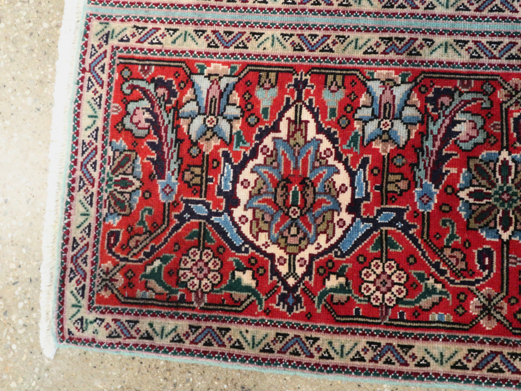 Vintage Persian Tabriz Throw Rug, No.27345 - Gss