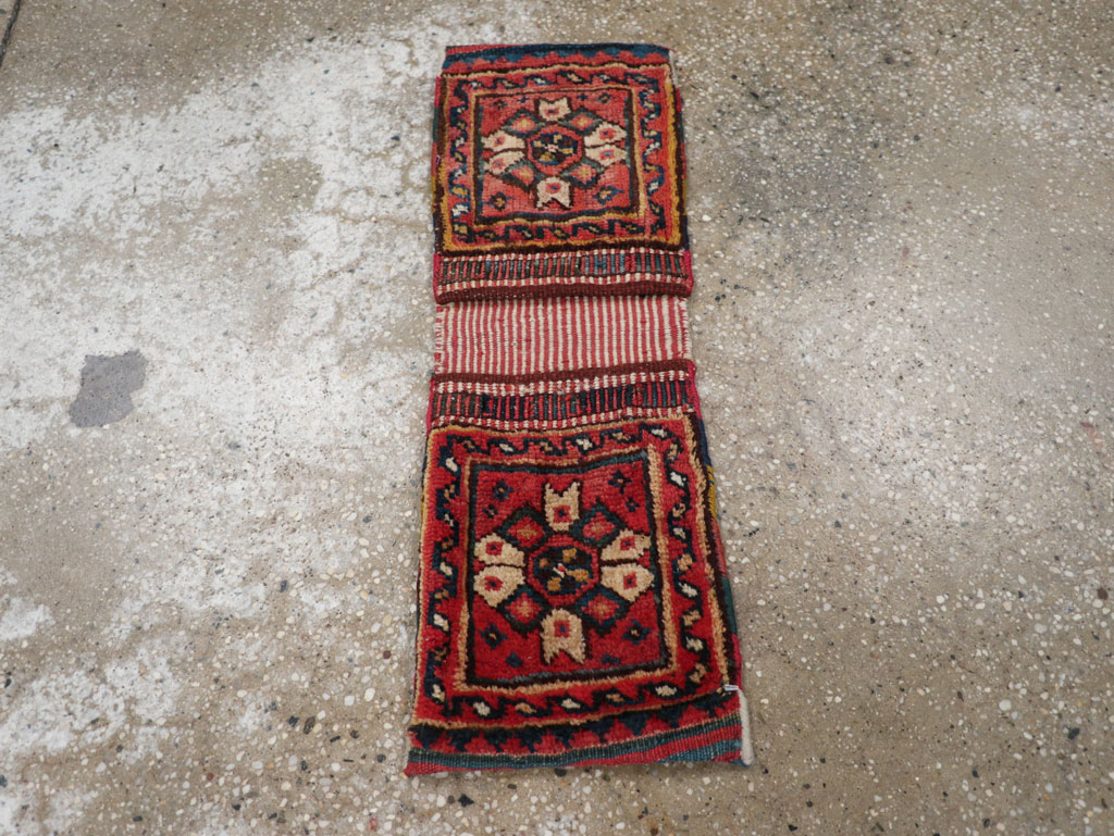 Vintage Persian Shiraz Saddlebag (Khorjin), No.27349 - Gss