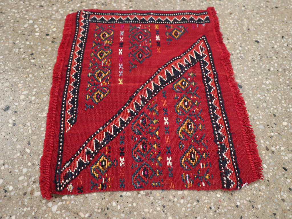 Vintage Persian Qashqai Sampler Rug, No.27351 - Gss