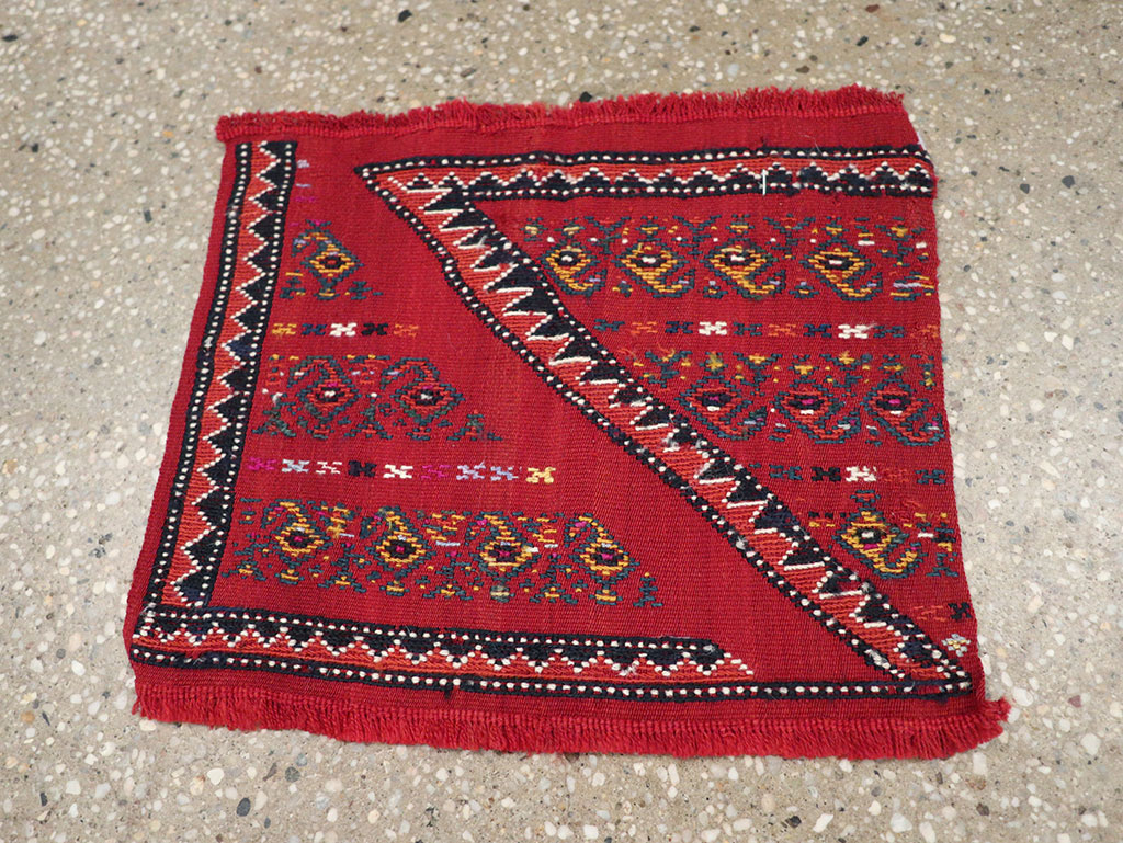 Vintage Persian Qashqai Sampler Rug, No.27351 - Gss