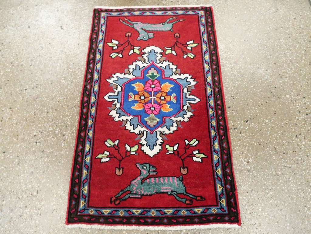 Vintage Persian Hamadan Pictorial Rug, No.27362 - Gss
