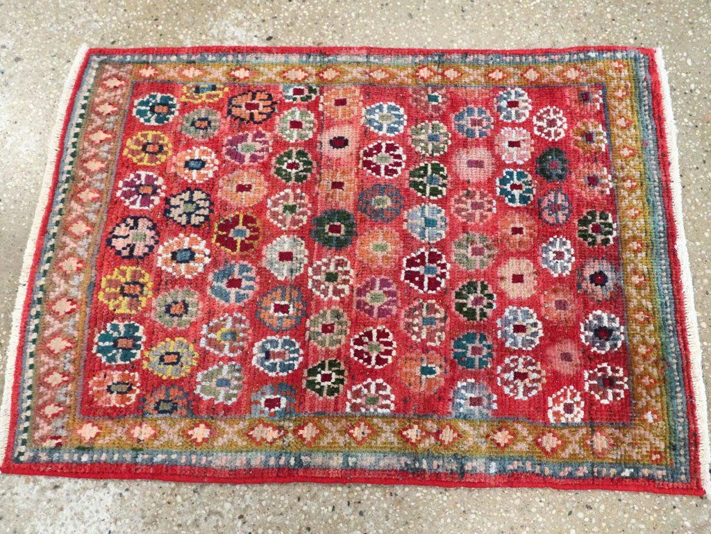 Vintage Persian Mahal Rug, No.27363 - Gss