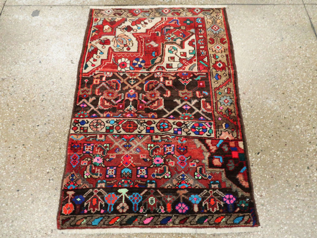 Vintage Persian Wagireh Hamdan Rug, No.27364 - Gss