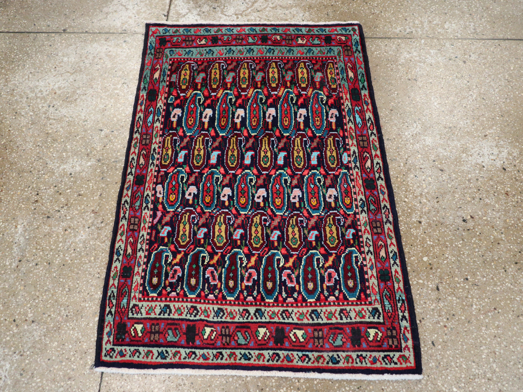 Vintage Persian Hamadan Rug, No.27365 - Gss