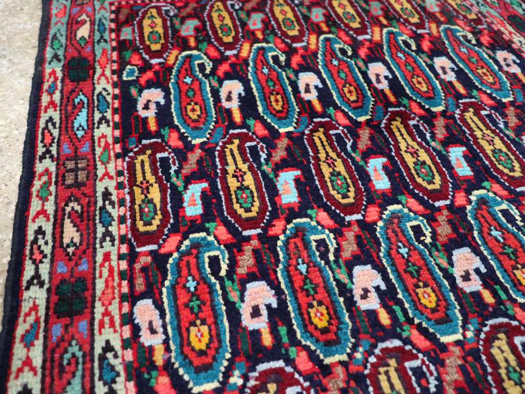 Vintage Persian Hamadan Rug, No.27365 - Gss