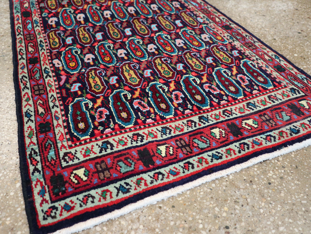Vintage Persian Hamadan Rug, No.27365 - Gss