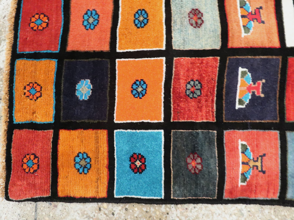 Vintage Persian Mahal Throw Rug, No.27366 - Gss
