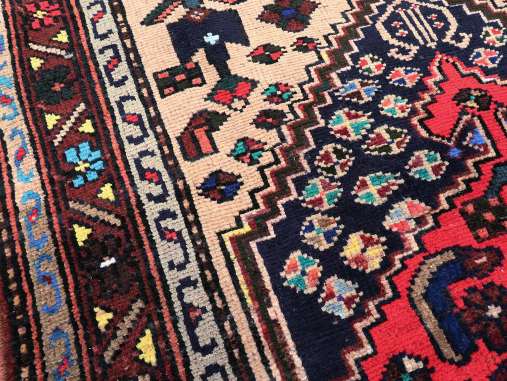 Vintage Persian Hamadan Rug, No.27371 - Gss