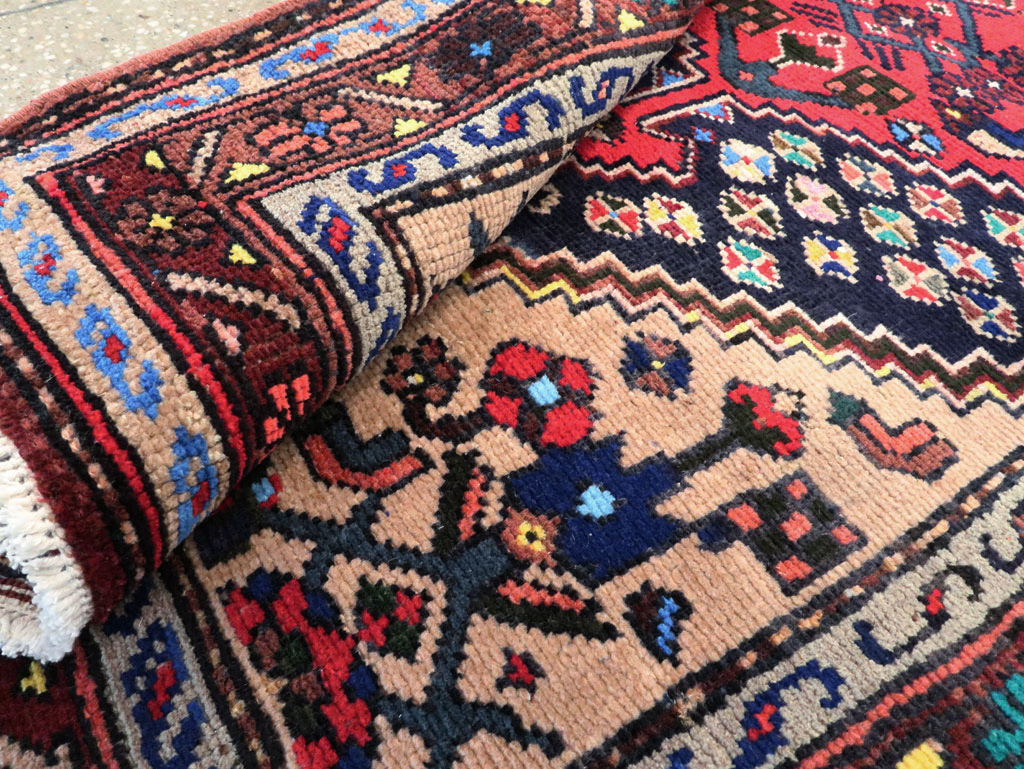 Vintage Persian Hamadan Rug, No.27371 - Gss