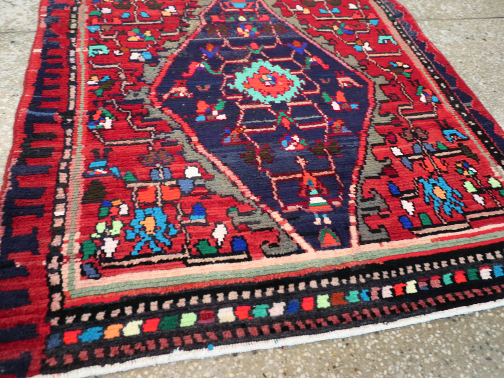 Vintage Persian Hamadan Rug, No.27375 - Gss