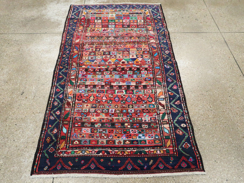 Vintage Persian Hamadan Rug, No.27383 - Gss