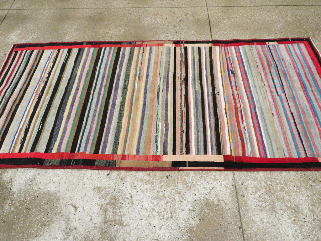 Vintage Persian Modern Style Mahal Throw Rug, No.27396 - Gss