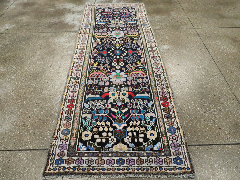 Vintage Hamadan Runner, No.27400 - Gss