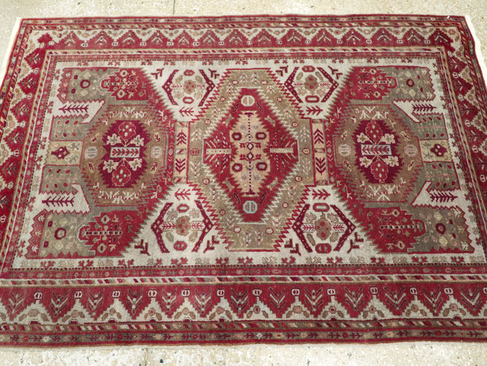 Vintage Persian Ardabil Throw Rug, No.27415 - Gss