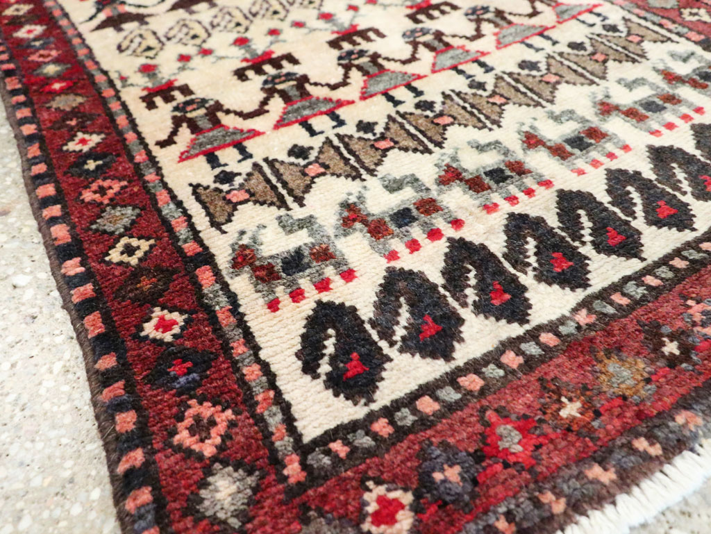 Vintage Persian Baluch Rug, No.27419 - Gss