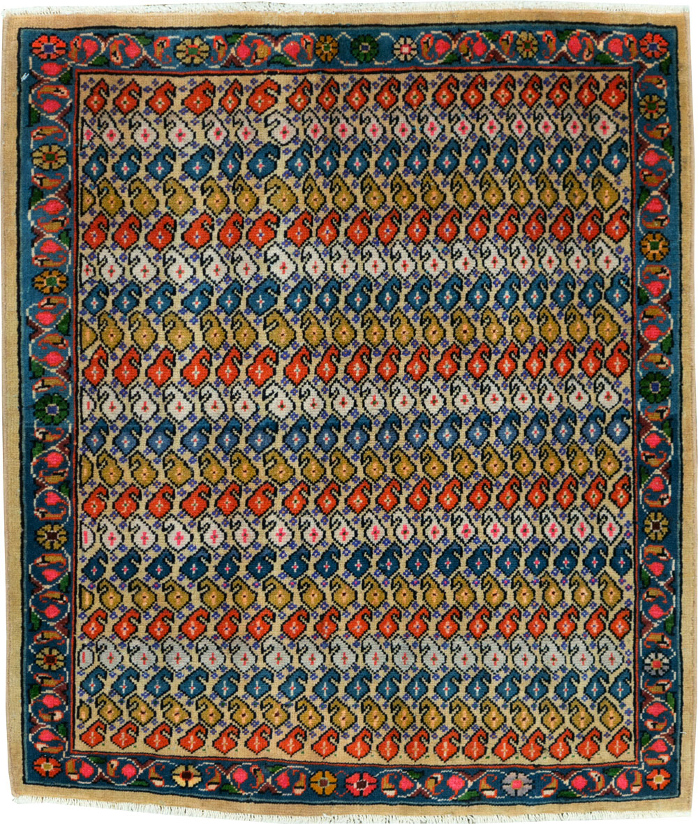 Vintage Persian Mahal Rug, No.27422 - Gss