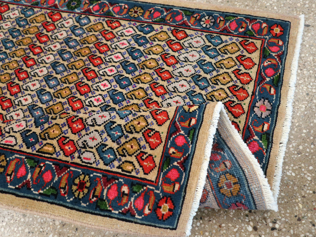 Vintage Persian Mahal Rug, No.27422 - Gss