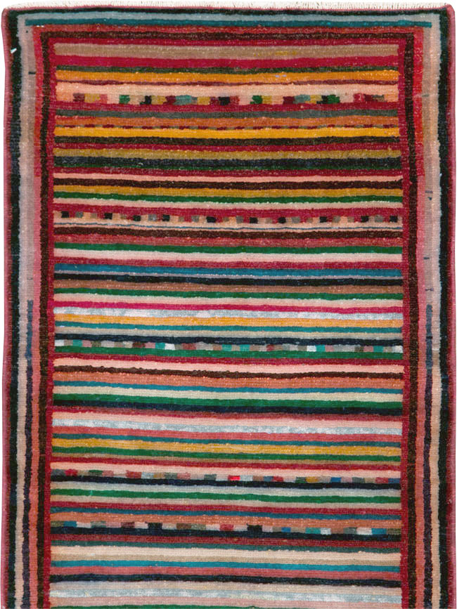 Vintage Persian Mahal Rug, No.27427 - Gss