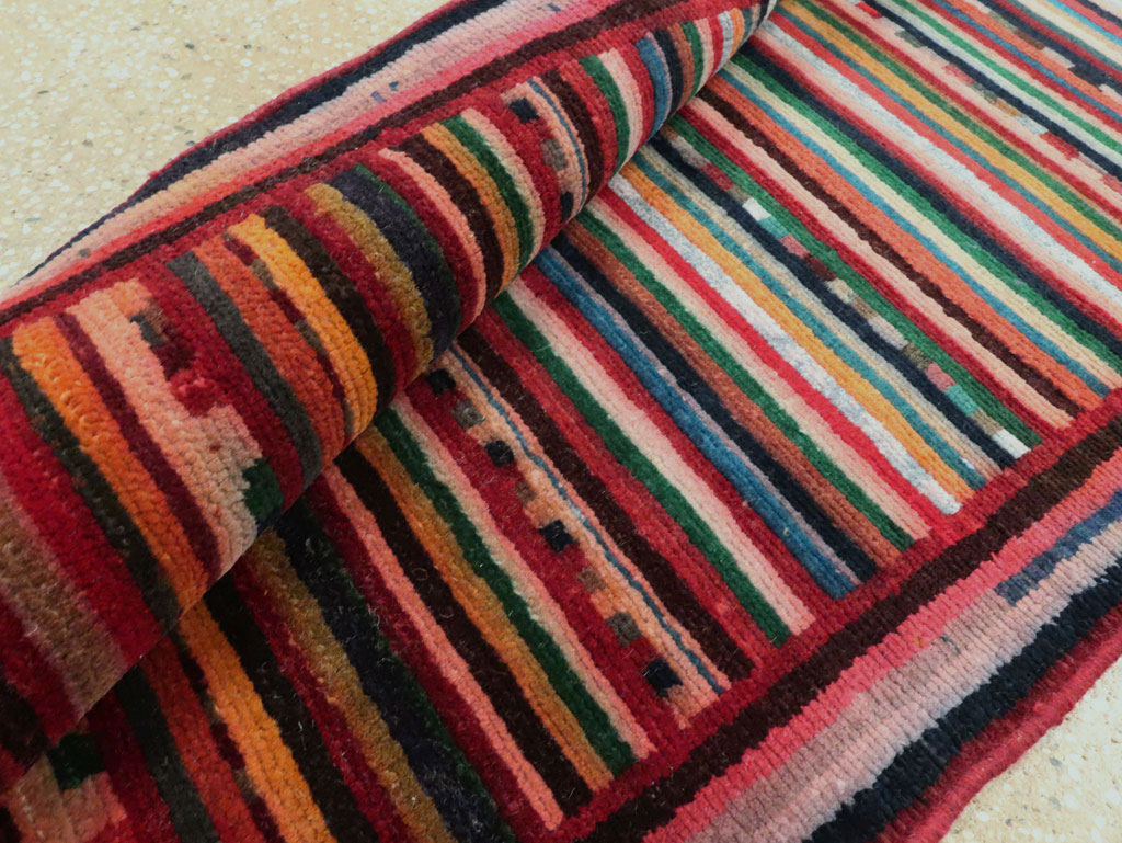 Vintage Persian Mahal Rug, No.27427 - Gss