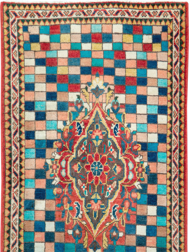 Vintage Persian Mahal Rug, No.27438 - Gss