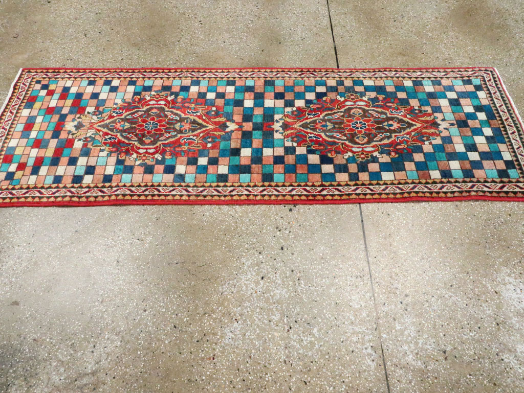 Vintage Persian Mahal Rug, No.27438 - Gss