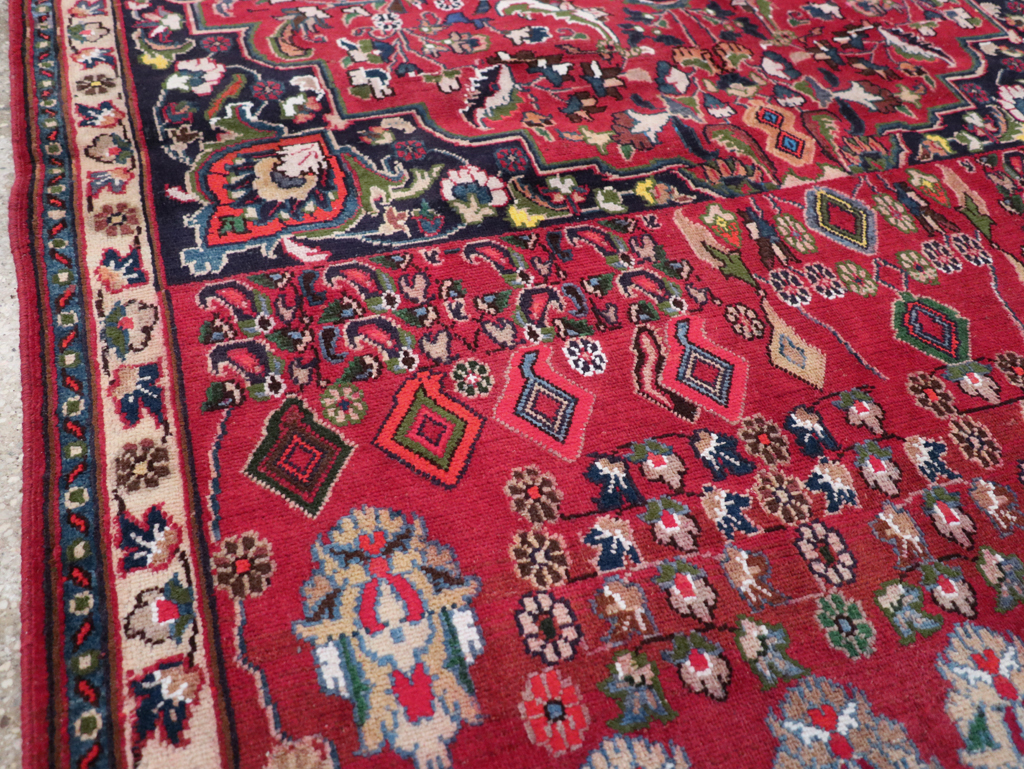 Vintage Persian Mashad Accent Rug, No.27448 - Gss