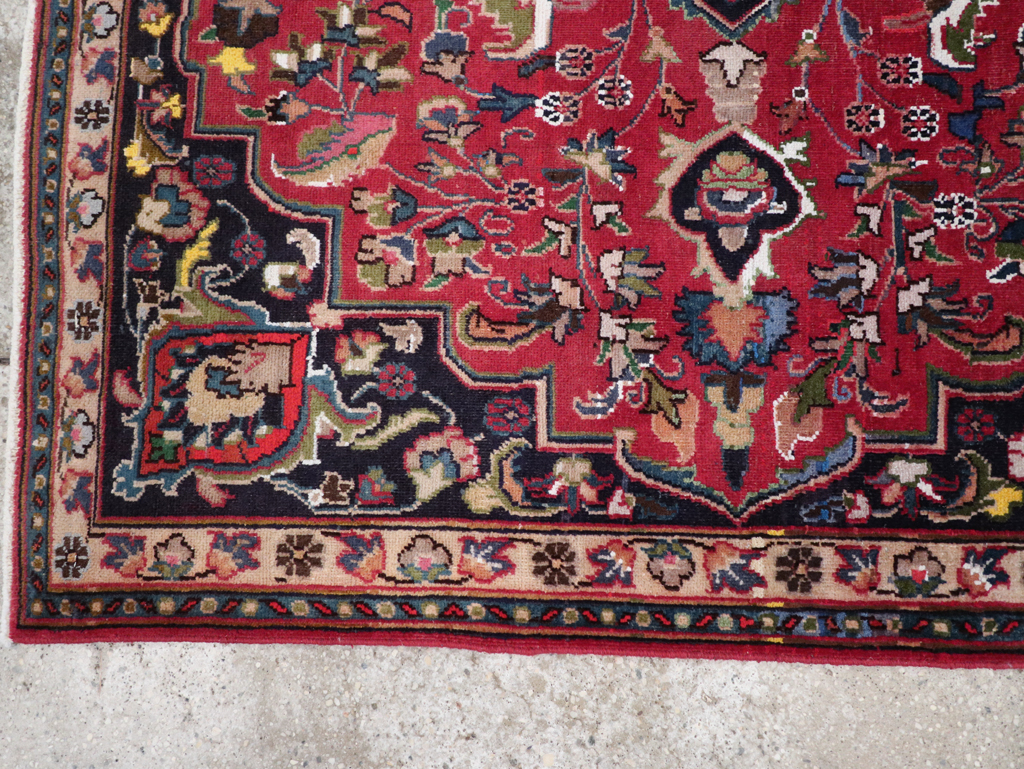 Vintage Persian Mashad Accent Rug, No.27448 - Gss