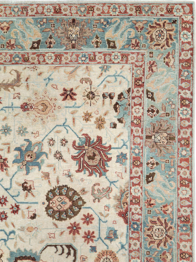 Vintage Persian Tabriz Accent Rug, No.27482 - Gss
