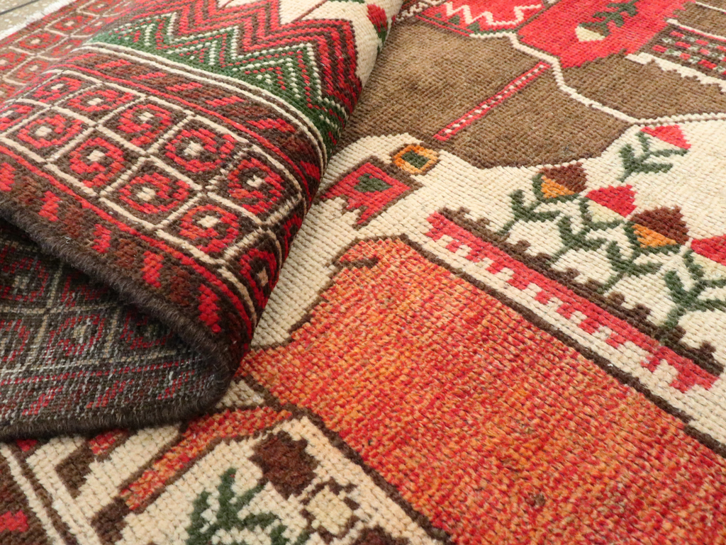 Vintage Persian Pictorial Baluch Rug, No.27500 - Gss