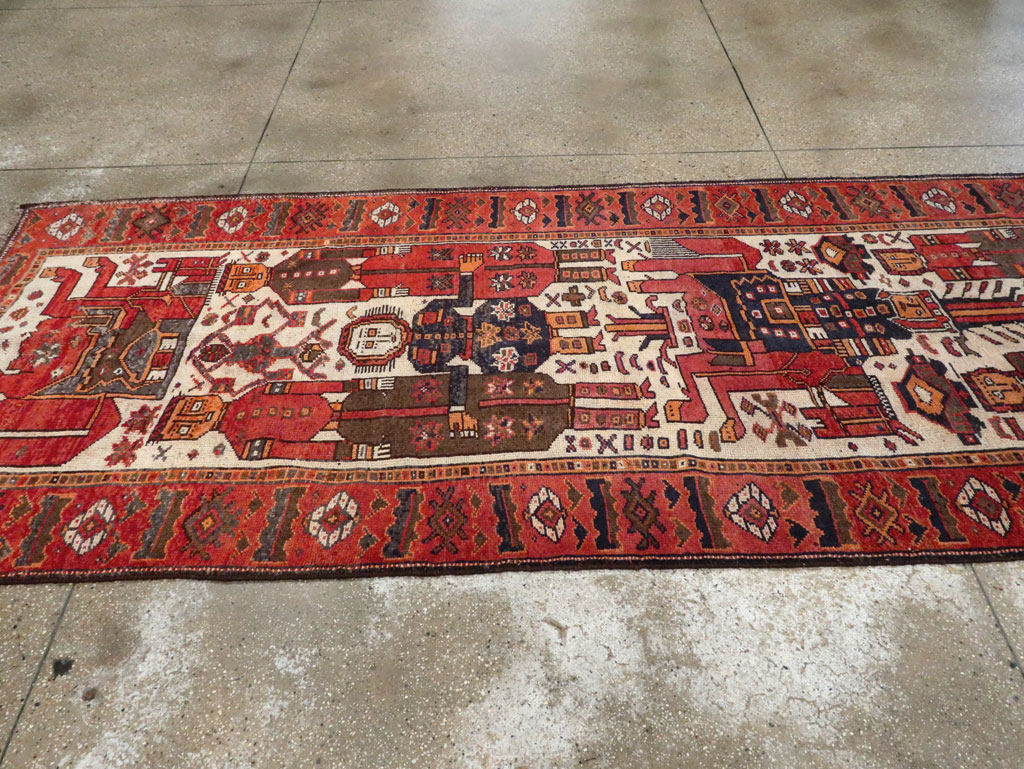 Vintage  Persian Bakhtiari Pictorial Carpet, No.27502 - Gss