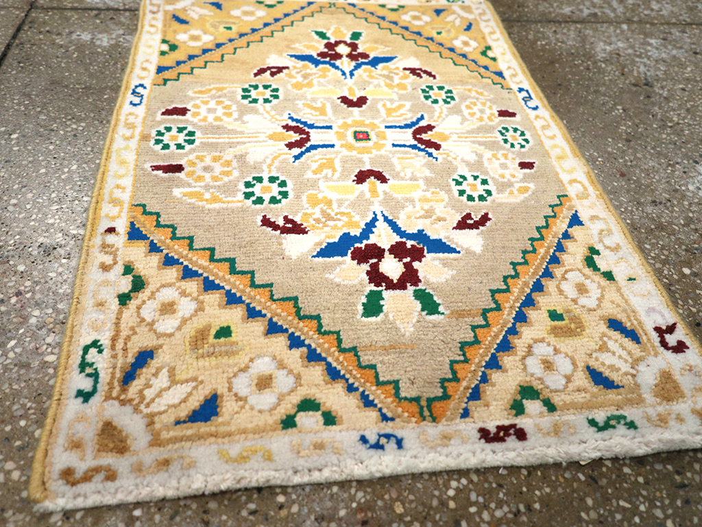 Vintage Persian Mahal Throw Rug (Pair: 1 of 2), No.27507 - Gss