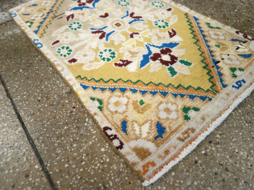 Vintage Persian Hamadan Throw Rug, No.27511 - Gss