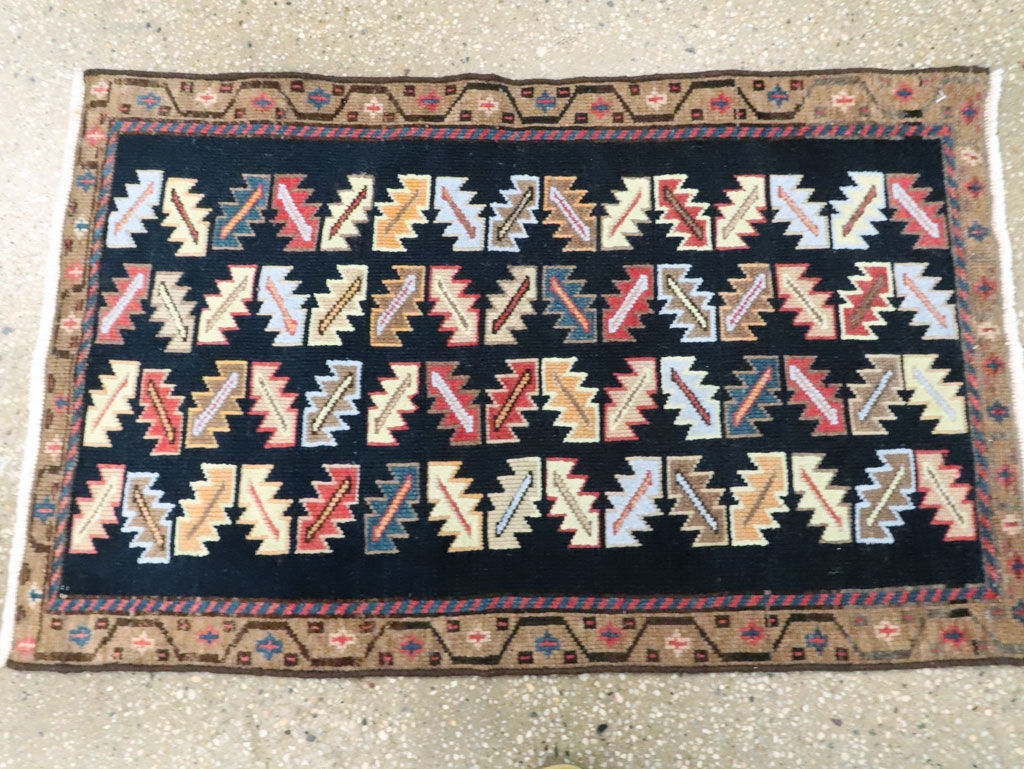 Vintage Persian Hamadan Rug, No.27515 - Gss