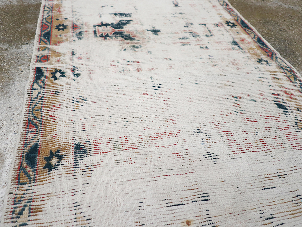 Vintage Persian Karajeh Runner, No.27518 - Gss