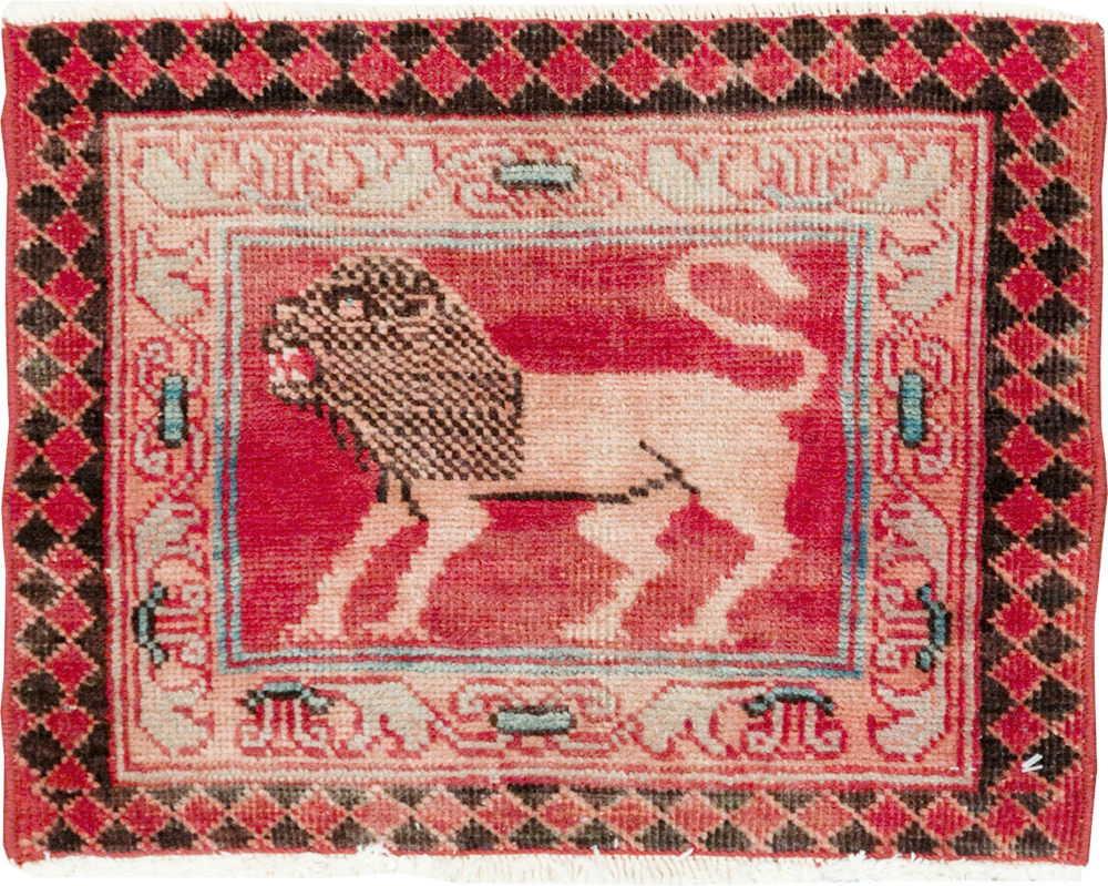 Vintage Persian Ardabil Pictorial Rug, No.27519 - Gss