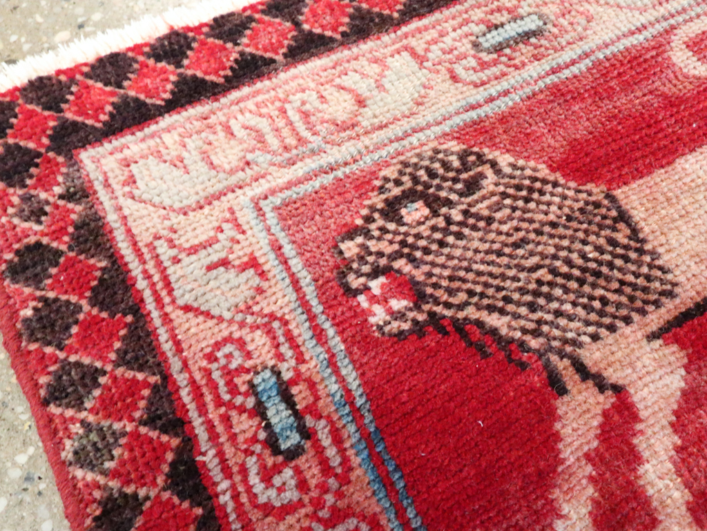 Vintage Persian Ardabil Pictorial Rug, No.27519 - Gss