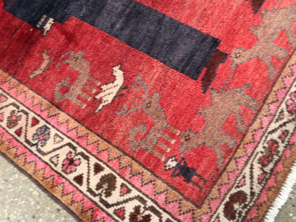 Vintage Persian Hamadan Pictorial Rug, No.27523 - Gss