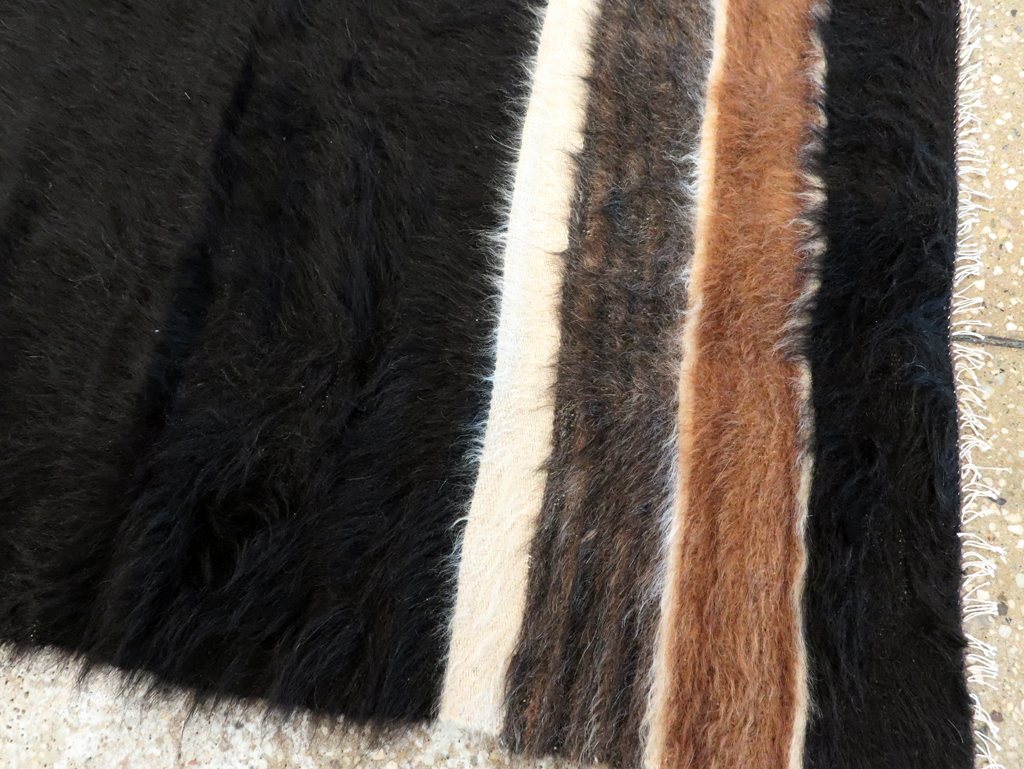 Vintage Turkish Mohair Accent Rug, No.27540 - Gss