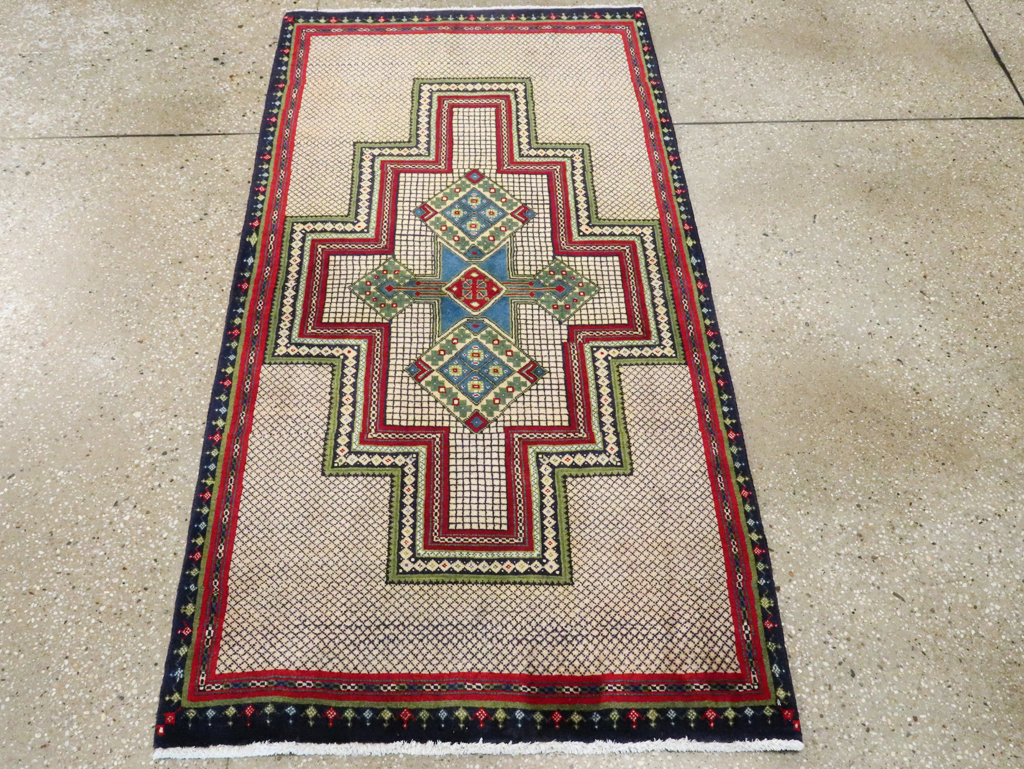 Vintage Persian Hamadan Rug, No.27541 - Gss
