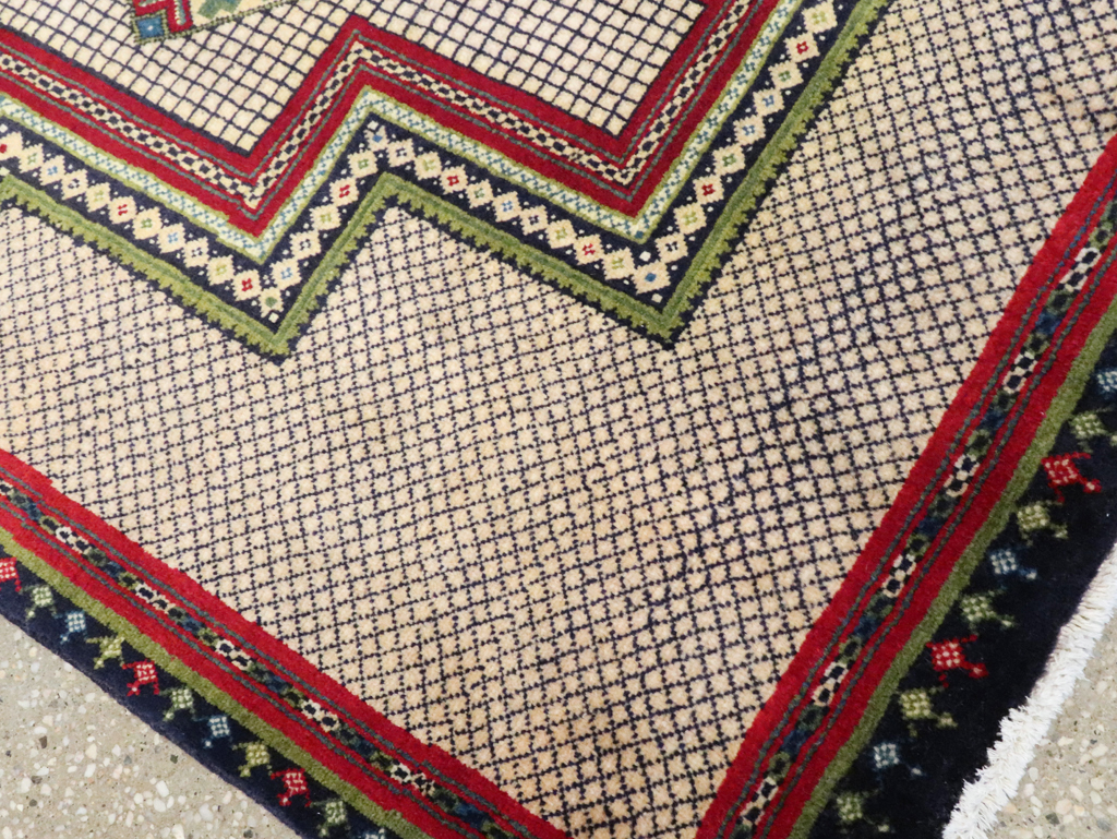 Vintage Persian Hamadan Rug, No.27541 - Gss