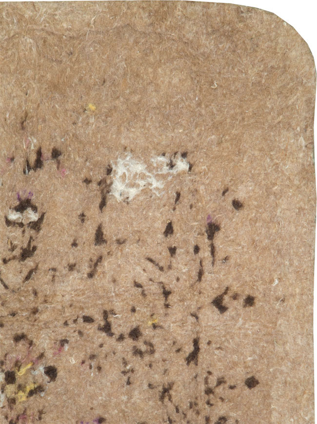 Vintage Persian Namad Felt Accent Rug, No.27545 - Gss