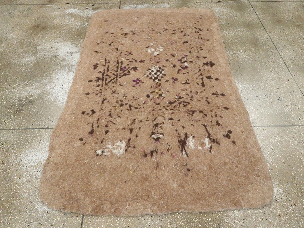 Vintage Persian Namad Felt Accent Rug, No.27545 - Gss