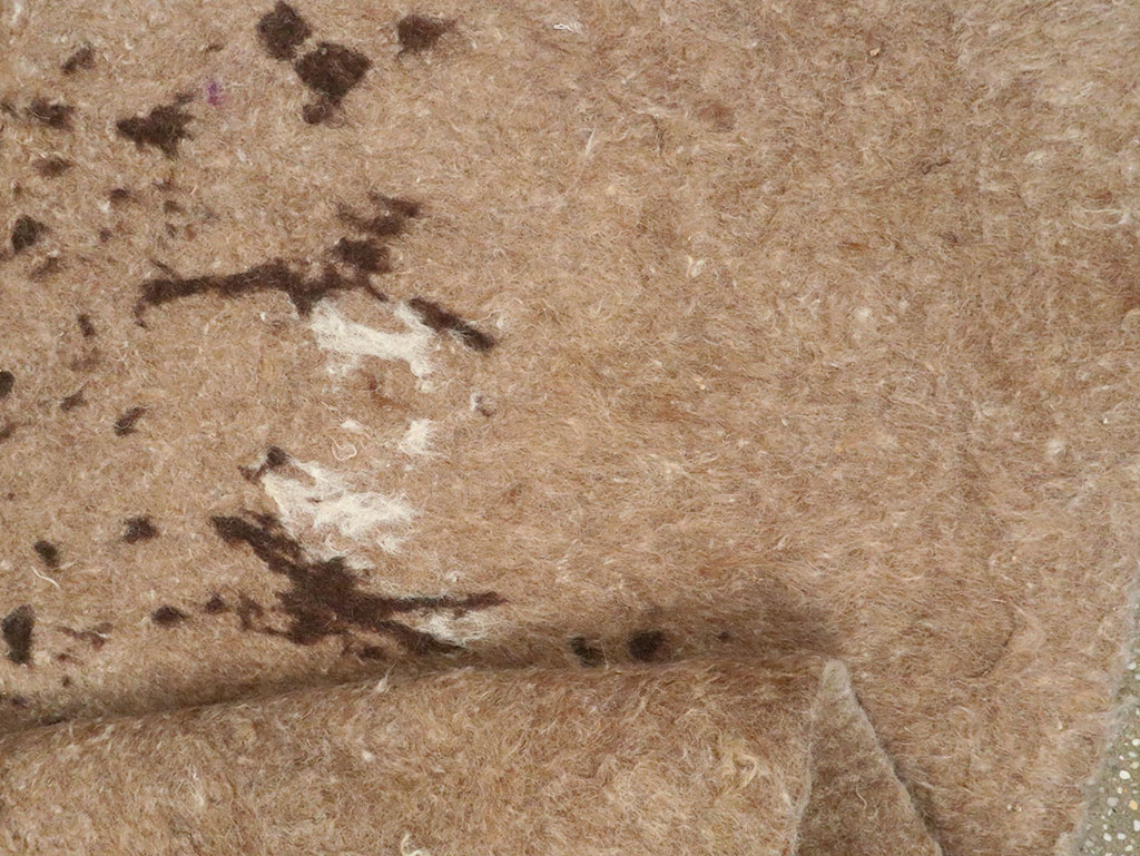 Vintage Persian Namad Felt Accent Rug, No.27545 - Gss