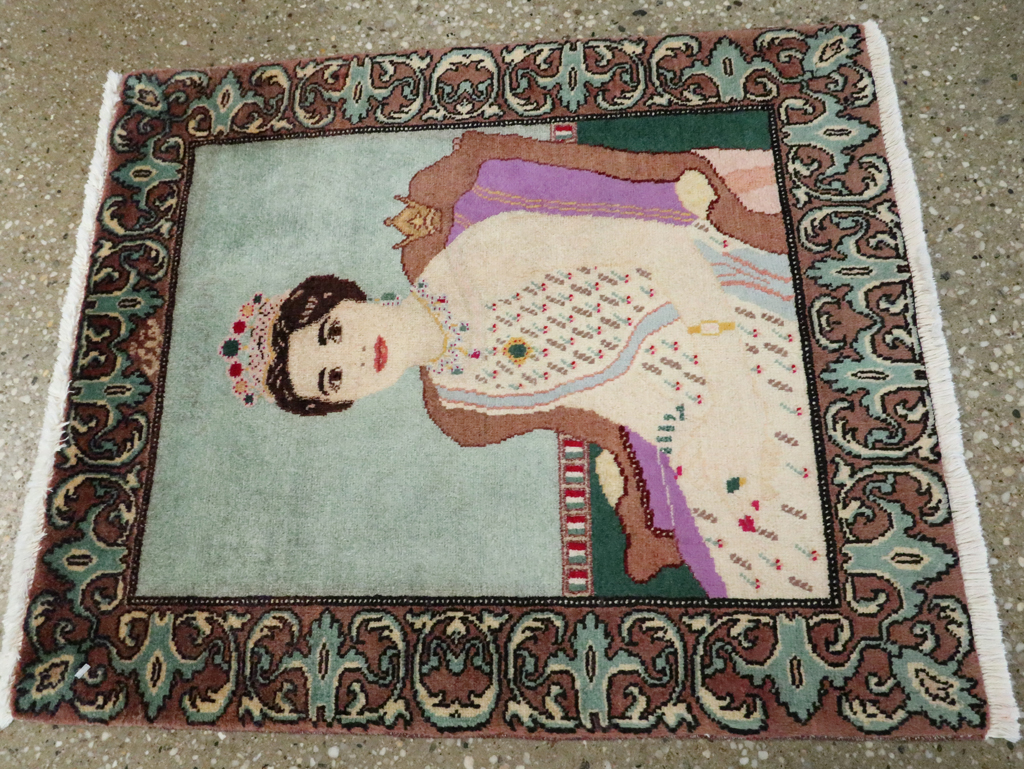 Vintage Persian Tabriz Pictorial Rug, No.27559 - Gss