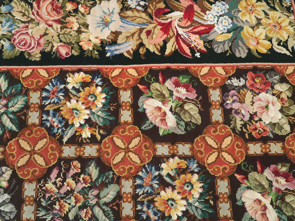 Antique English Flatweave Needlepoint Room Size Carpet, No.27565 - Gss